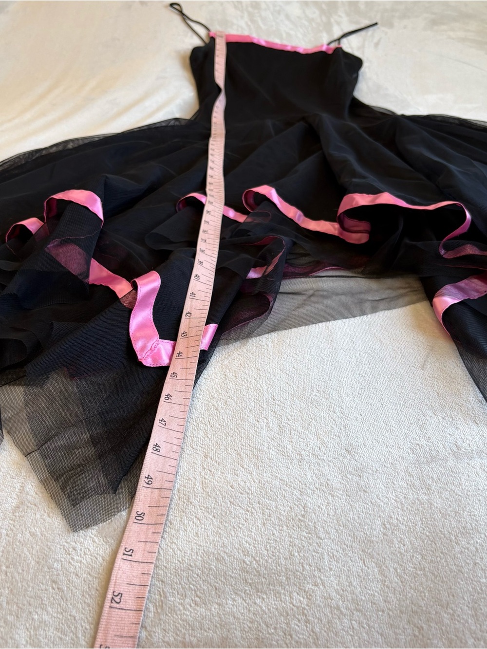Windsor black dress with pink ribbon trim - Picture 4 of 5
